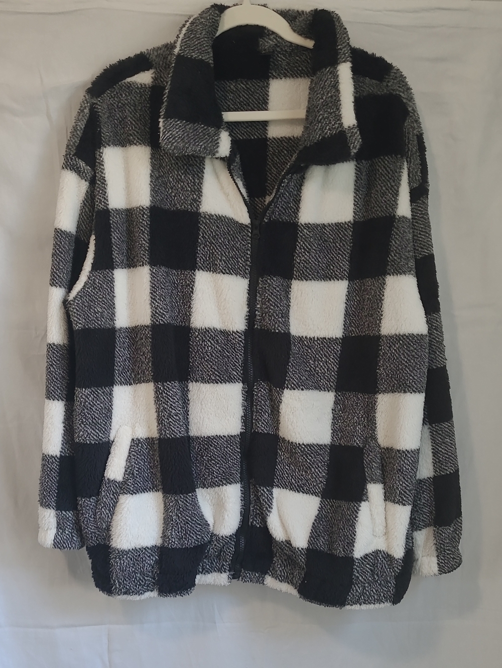 Like New SHEIN Curve Black & White Buffalo Check Teddy Jacket